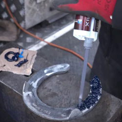 Résine ComfortMix Hoof Glue 75cc